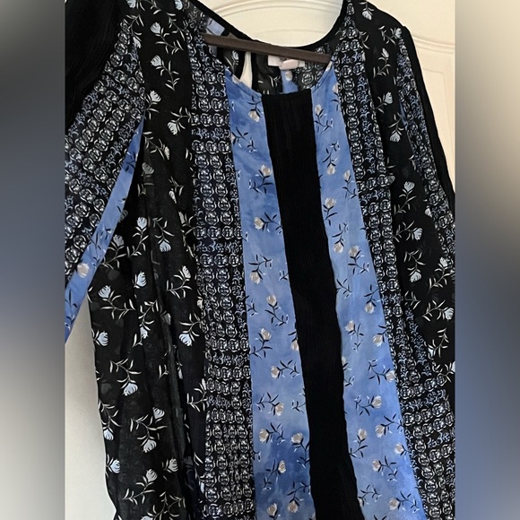 Style & Co. Floral Blue and Black Women's Blouse Wide Sleeve Size Medium - Picture 16 of 16